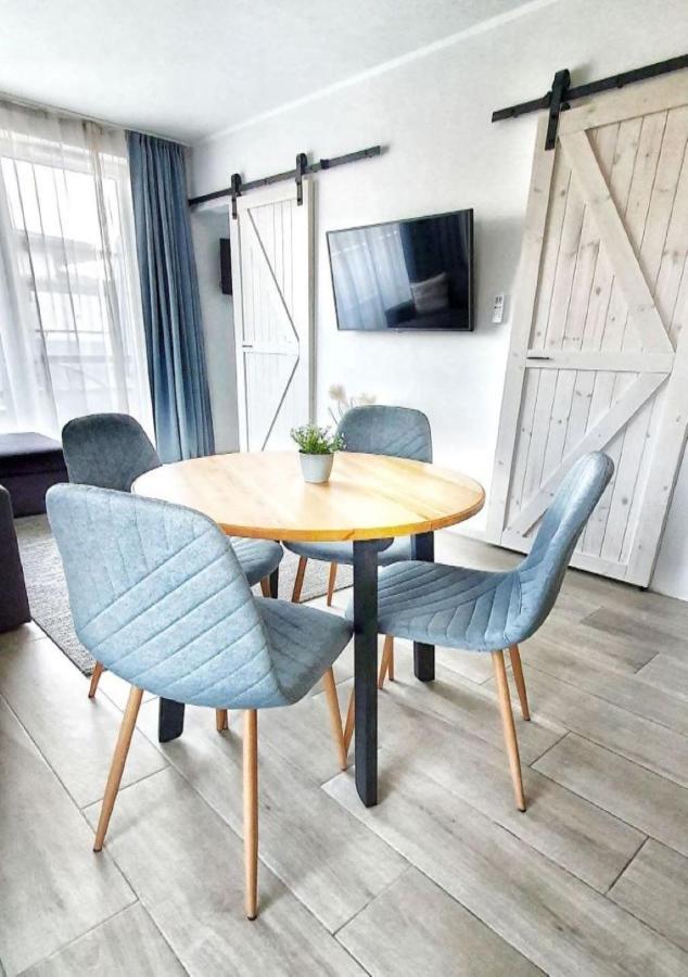 Marina Apartment By Dora Keszthely Luaran gambar