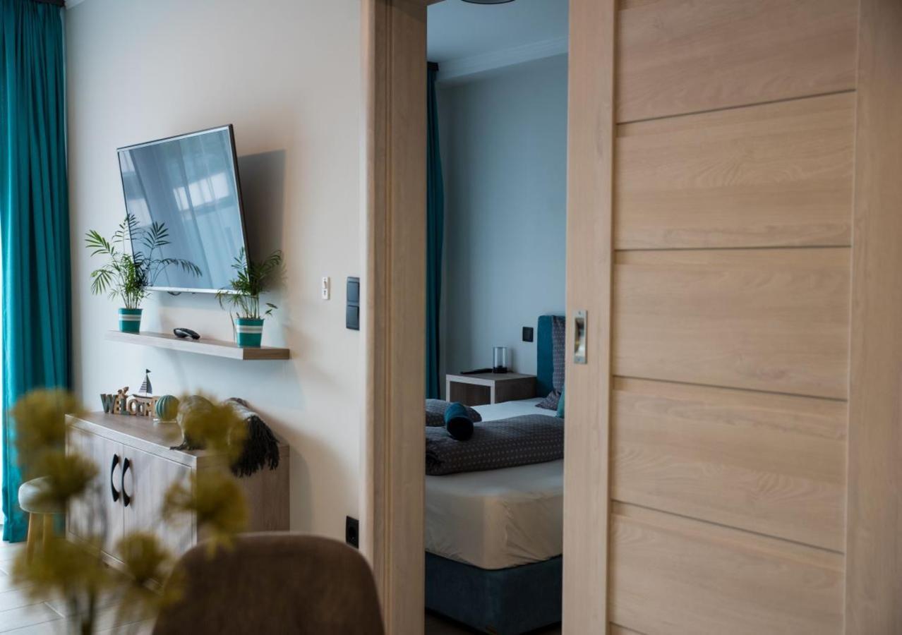 Marina Apartment By Dora Keszthely Luaran gambar